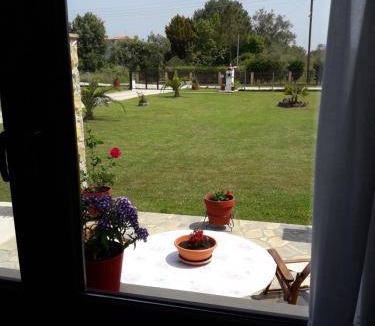 Ormos Panagias House | 90 m² House ∙ 2 bedrooms ∙ 6 guests