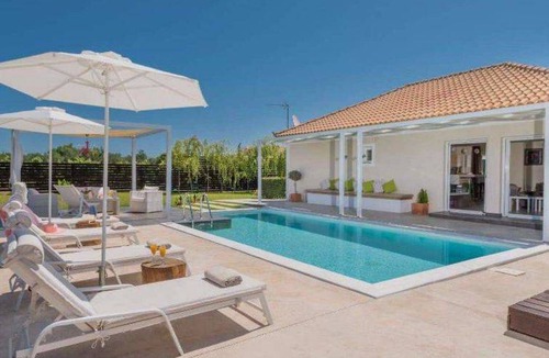 Vanato House | 90 m² House ∙ 2 bedrooms ∙ 4 guests