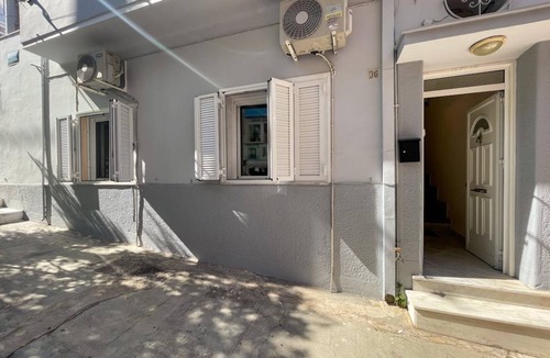 Piraeus Resort | 90 m² Private room ∙ 1 bedroom ∙ 1 guest
