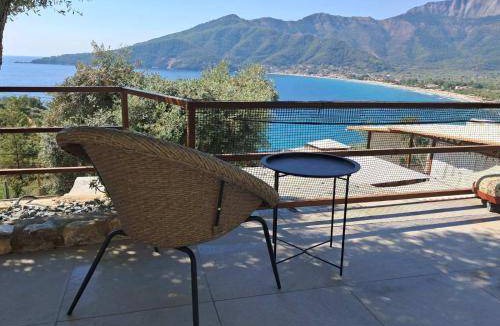 Golden Beach Villa | 90 m² Villa ∙ 3 bedrooms ∙ 6 guests