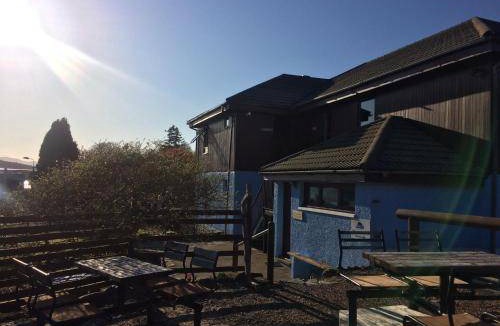 Corpach Hostel | 91 m² Hostel ∙ 14 guests