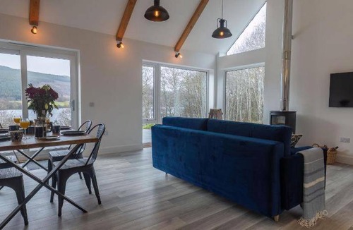 Balnain House | 92 m² House ∙ 2 bedrooms ∙ 4 guests