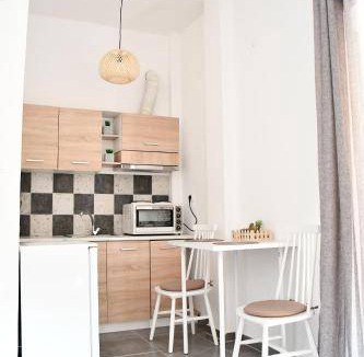 Stomio Apartment | 95 m² Apartment ∙ 2 bedrooms ∙ 5 guests