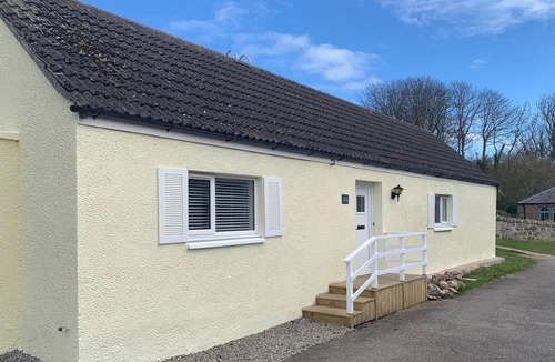 Portmahomack Cottage | A beautiful coastal cottage in characterful Portmahomack.