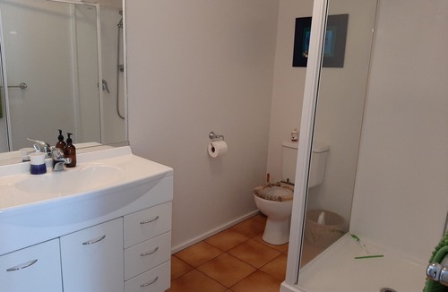 Onemana Apartment | A couple's getaway and pet beach holiday spot, 2 minute walk to the beach ⛱