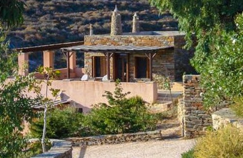 Vourkari Villa | A modern home on a small island paradise just an hour and a half from Athens