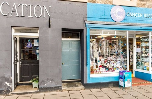 Haddington Apartment | A premium 1-bedroom apartment, ideal for exploring the coast and countryside of East Lothian.
