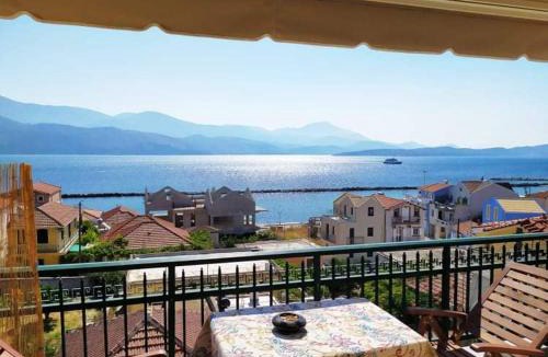 Lixouri House | A&S Seaside Maisonette