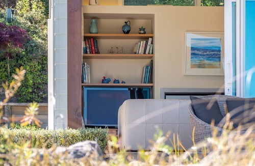 Ruby Bay House | A stunning architecturally designed home in a quiet and sunny location