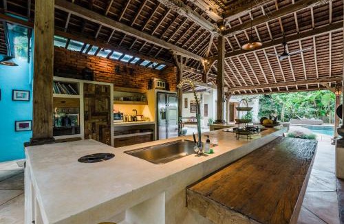Kutuh Kaja Villa | Aalaya Villa by Betterplace