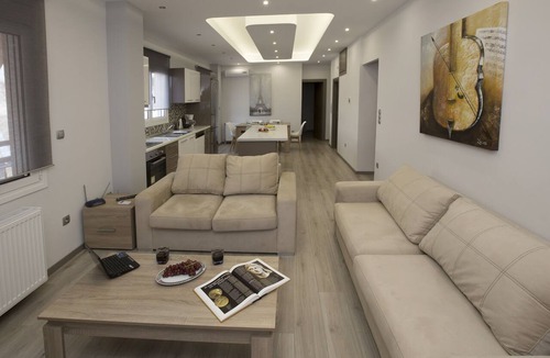 Kinosargous Apartment | Acropolis Gem (Acropolis Views)