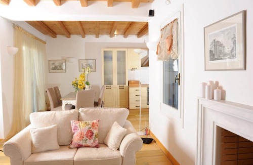 Kato Fellos Villa | Aegean Marvel: Discover Villa Phivi – 5 Bed Gem, Private pool, Gym, Andros
