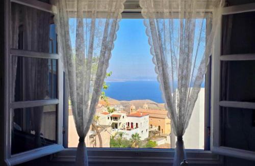 Ioulida House | Aelia