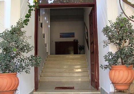 Daratsos Apartment | Agii Apostoli Studios