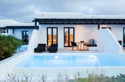 Plintri Apartment | Agrari Bo Suites by Mykonos Rocks