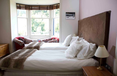 Strathyre Bed & Breakfast | Airlie House Self-Catering