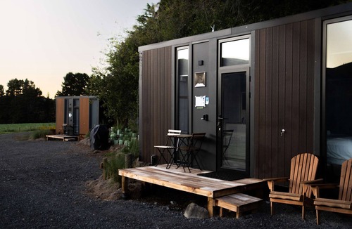 Mackenzie Country House | Airstrip Stays by Tiny Away