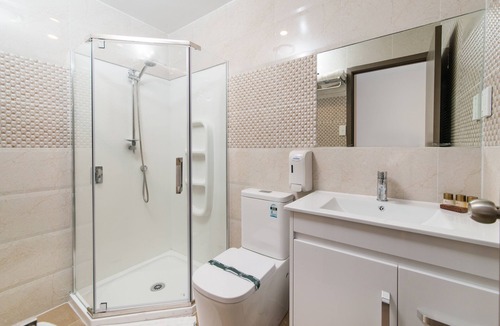 Sandringham Hotel | Albert Accommodation