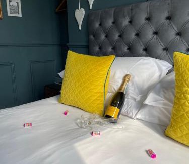 Bruntsfield House | Albyn Townhouse