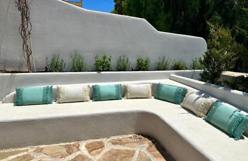 Ermoupoli Apartment | Alemarni Syros