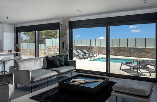 Old Hersonissos Villa | Alexia's Luxury Oasis