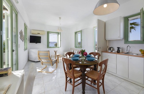 Kimolos Apartment | Alikaki Kimolos