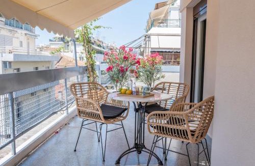 Kypseli Apartment | Almost A Penthouse But Better W Acropolis Glimpse