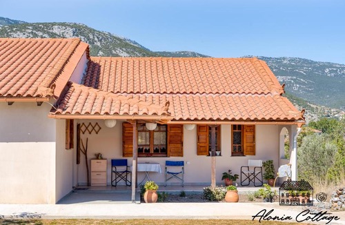 Sipiada House | Alonia Cottage
