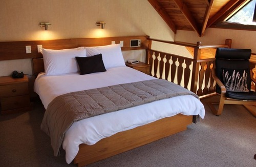St. Arnaud Hotel | Alpine Lodge
