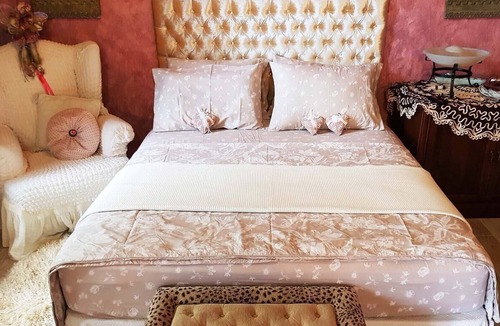 Skotina Villa | Amaryllis Guest House in Villa Anazia