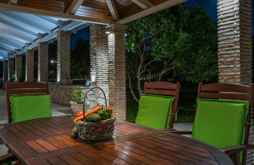 Porto Koukla Villa | Amazing Beachfront Zakynthos Villa | 4.
