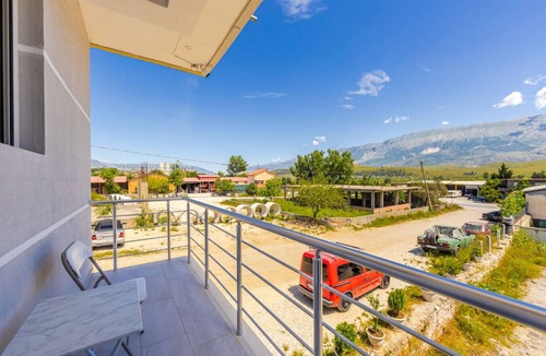 Gjirokaster Apartment | Amazing Studio at Bliss House by PikHost