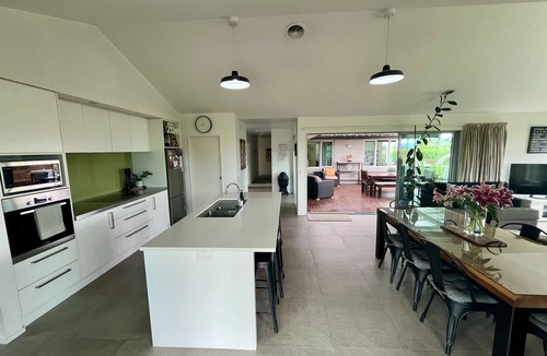 Redwood Valley House | Ambience in Appleby