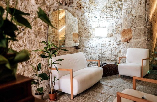 Albergheria House | Ambrosia-Timeless Hosting