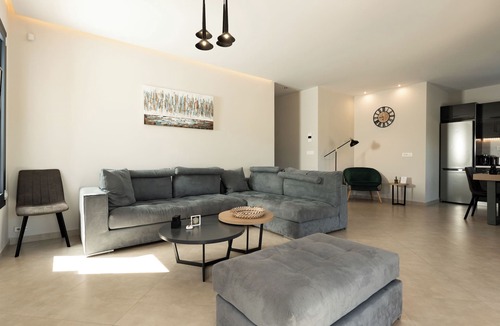 Kato Gerakari Villa | Amelia Residence