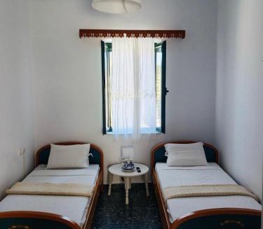 Skyros Town House | Amersa's House