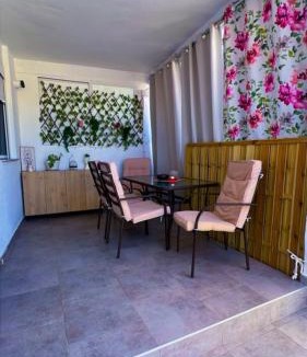 Olympiada House | Anastelia Apartments - The Backyard