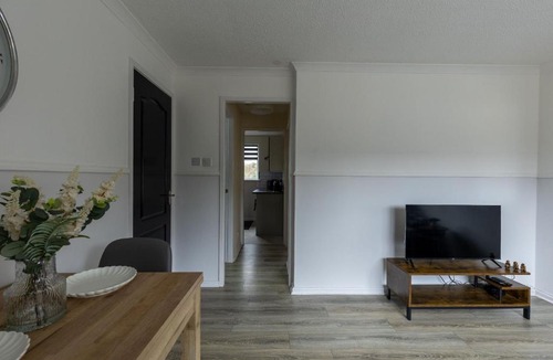 Airdrie Apartment | Anderson Apartment