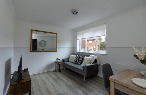 Airdrie Apartment | Anderson Apartment