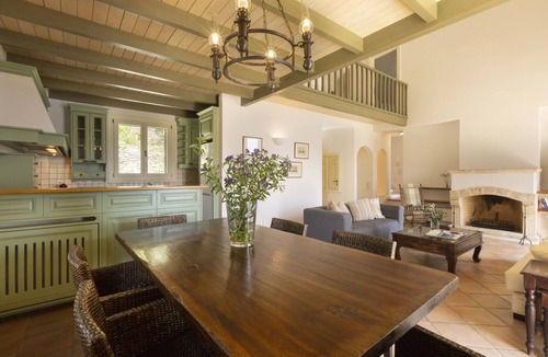 Steniai Villa | Andros 4 Up ·Seaview Beach Retreat in Andros
