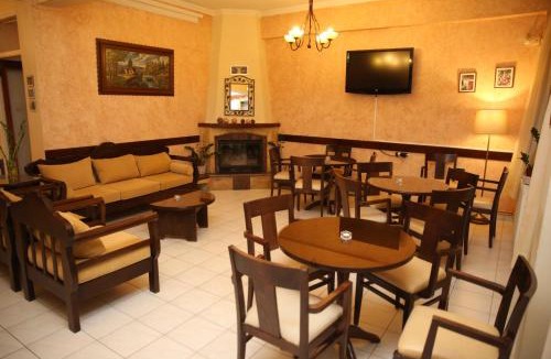 Loutra Ypatis House | Anixis Hotel