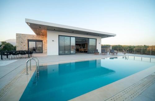 Kalamaki Villa | Antiope Retreat
