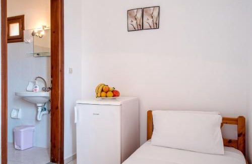 Sfinari Apartment | Antonis Studio
