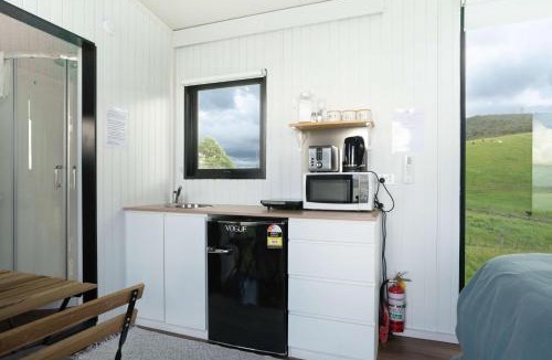 Kawaha Point House | Aorangi Peak Cabins 10 by Tiny Away