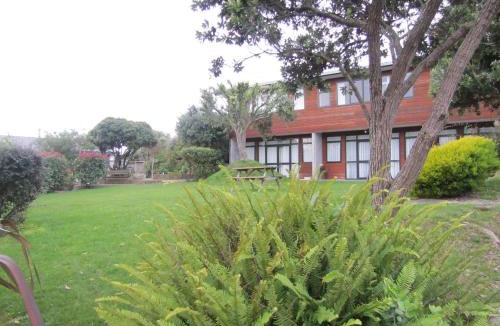 Porirua Hotel | Aotea Lodge Porirua