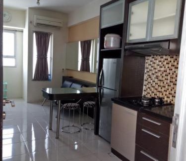 Surabaya Apartment | Apartemen Puncak Permai Tower B 14