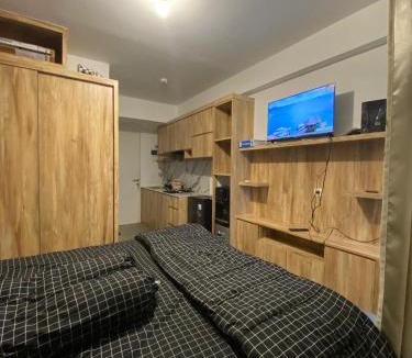 South Tangerang Apartment | apartemen urbantown serpong by lens room