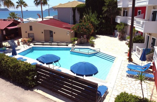Agios Sostis Apartment | Apartment 18 right on the water