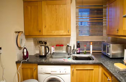 Restalrig Apartment | Apartment ∙ 2 bedrooms ∙ 4 guests