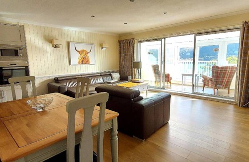 Kinloch Rannoch Apartment | Apartment ∙ 2 bedrooms ∙ 4 guests